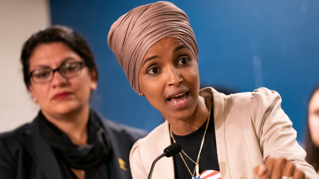 ilhan-omar-speaks-on-mic.png