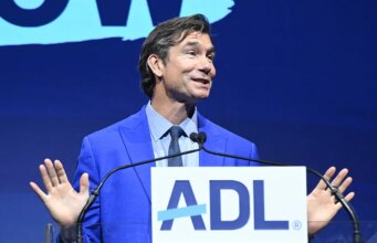Jerry O’Connell diz que está abandonando os podcasts após a aparição viral de Invoice Maher