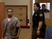 Criminoso reincidente supostamente atira em adolescente e chicoteia vítima após pegadinha desencadear retaliação violenta