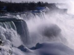 Natureza: Cataratas do Niágara cobertas de gelo