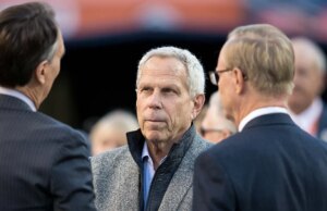 Steve Tisch, coproprietário do Giants, e irmãos buscam transferir participação acionária para fundos infantis, mostra memorando da NFL