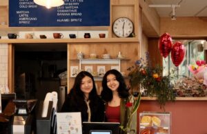 Dois trabalhadores de tecnologia colocaram-no off-line e abriram uma cafeteria em Seattle que a IA não consegue replicar