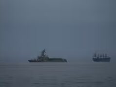 Irã considera permitir a passagem de um número limitado de petroleiros pelo Estreito de Ormuz