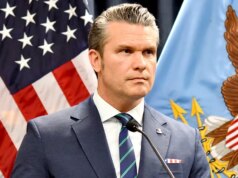 O veterano da Marinha Joey Jones critica os críticos por atacar as tropas com carne e lagosta