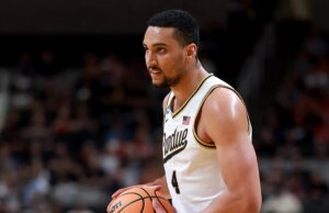 A polêmica dica de Trey Kaufman-Renn dá aos Boilermakers um lugar na Elite Oito e encerra a história da Cinderela do Texas