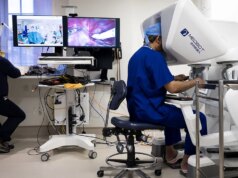 Cirurgia remota com robô take away câncer a 2.400 quilômetros de distância