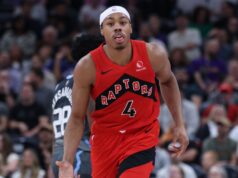 Raptors arrancam corrida histórica sem resposta em vitória arrasadora
