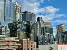 A área de Seattle ocupa o terceiro lugar entre as áreas metropolitanas dos EUA em novo estudo que mede o crescimento da IA em torno de empregos, salários e muito mais