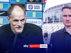 As brancas de volta à Inglaterra desistem depois de três anos, já que Barnes também recebe uma ligação tardia