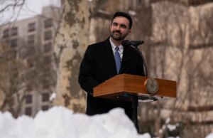 Oficial da NYPD designado para a segurança do prefeito Mamdani suspenso após tiroteio fora de serviço