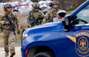 12/03: A comida para viagem com o Main Garrett