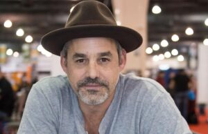 Nicholas Brendon, estrela de ‘Buffy, a Caçadora de Vampiros’, morre aos 54 anos