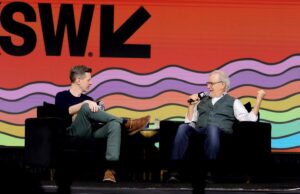 ‘Não estamos sozinhos’: Steven Spielberg compartilha seus verdadeiros sentimentos sobre alienígenas e OVNIs no SXSW