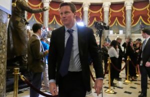 Acionistas da Warner votarão na aquisição da Paramount