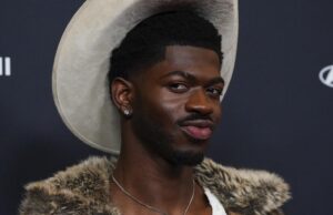 Lil Nas X manda lembranças aos fãs enquanto advogado busca diversão no caso de bateria do LAPD