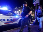 Policial do parque baleado no sudeste de DC sofre ferimentos sem risco de vida enquanto a investigação se desenrola