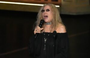 Billy Crystal e Barbra Streisand lideram um Oscar in memoriam emocionante e expandido