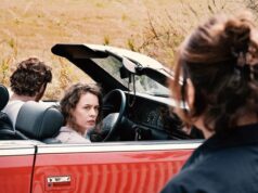 Crítica do filme: Em ‘Miroirs No. 3’, uma história esbelta e elegante de reabilitação mútua