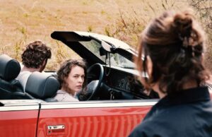 Crítica do filme: Em ‘Miroirs No. 3’, uma história esbelta e elegante de reabilitação mútua