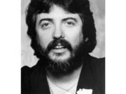 Sprint Crofts, da Seals & Crofts, conhecido pelos sucessos ‘Summer time Breeze’ e ‘Diamond Lady’, morre aos 87 anos