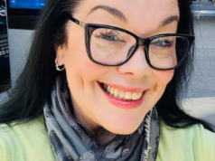 Lisa Riley, de Emmerdale, revela história com membro do One Course em retrocesso na TV