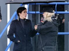 Vicky McClure flagrada filmando em Belfast o novo Line of Responsibility