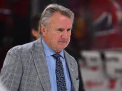 Rick Bowness descansa com os Blue Jackets