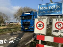 A aldeia holandesa em risco de ser demolida