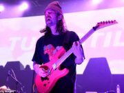 Brady Ebert, membro fundador da Turnstile, é preso sob acusação de tentativa de homicídio