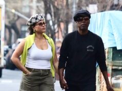 Chris Rock, 61, confirma novo romance enquanto faz as malas no PDA com o jovem DJ bombástico… uma década após o divórcio