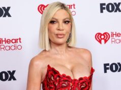 Tori Spelling e quatro de seus filhos levados ao hospital após terrível acidente de carro em Temecula