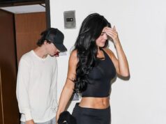 Kylie Jenner e Timothee Chalamet desfrutam de um jantar no hotspot de Los Angeles com sua irmã Kendall … semanas após sua perda no Oscar