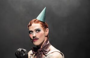 Matt Willis diz que ‘é tão importante’ que seu filho, de 14 anos, o tenha visto desempenhar um papel de gênero fluido em Cabaret e diz que ‘este programa coloca o dedo médio na masculinidade tóxica’