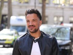 Peter Andre pergunta à ex-esposa Katie Worth ‘você está realmente feliz’ enquanto avalia o casamento dela com Lee Andrews depois que o casal encerrou sua amarga rivalidade