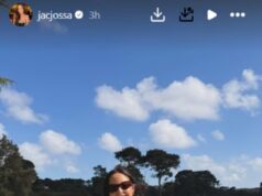 A brilhante Jacqueline Jossa sorri durante o dia após sua separação do marido Dan Osborne, após nove anos de casamento