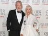Dame Helen Mirren, 80, é o epítome do chique em uma combinação floral branca ao se reunir com o ícone da atuação Sir Ian McKellen, 86, no Olivier Awards