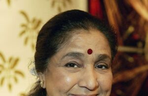 Ícone de Bollywood e cantora indiana de playback Asha Bhosle morre aos 92 anos após sofrer ataque cardíaco