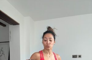 Karen Hauer, profissional do Axed Strictly, mostra seu abdômen tanquinho ao dizer ‘Abril já parece um ano’ em uma postagem para os fãs após confirmar a saída do show