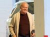 Kelsey Grammer, 71, e esposa, 47, foram vistas pela primeira vez com o filho bebê – seu oitavo filho – durante o almoço em Beverly Hills