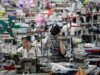 Atividade fabril na China supera as expectativas em abril – mas o crescimento desacelera à medida que novos pedidos diminuem