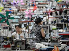 Atividade fabril na China supera as expectativas em abril – mas o crescimento desacelera à medida que novos pedidos diminuem
