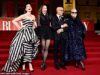 Anne Hathaway e Emily Blunt riem no tapete vermelho ao se juntarem às co-estrelas Meryl Streep e Stanley Tucci na recepção de gala de Satan Wears Prada 2