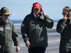 Trump alerta que militares dos EUA permanecerão perto do Irã até que ‘acordo actual’ seja honrado