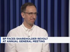 A petrolífera BP supera as expectativas de lucro enquanto a guerra no Irã aumenta os preços dos combustíveis