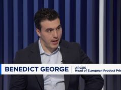 A guerra de licitações de combustível de aviação estoura enquanto as companhias aéreas enfrentam um “teste de estresse international” sobre escassez e cancelamentos