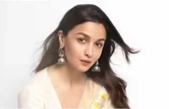 Alia em negociações para Dragon de Prashanth Neel ao lado de Jr NTR