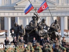 Kim Jong Un abre memorial aos soldados norte-coreanos mortos na guerra na Ucrânia