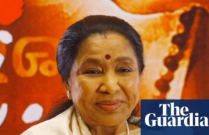 Lenda da música indiana Asha Bhosle morre aos 92 anos