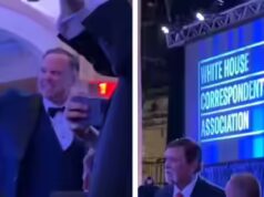 O conselheiro de Trump tentou gritar ‘EUA! EUA!’ durante as filmagens do jantar em DC, mas foi silenciado