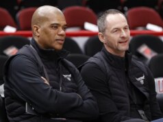 Bulls demitem o vice-presidente Arturas Karnisovas e o GM Marc Eversley